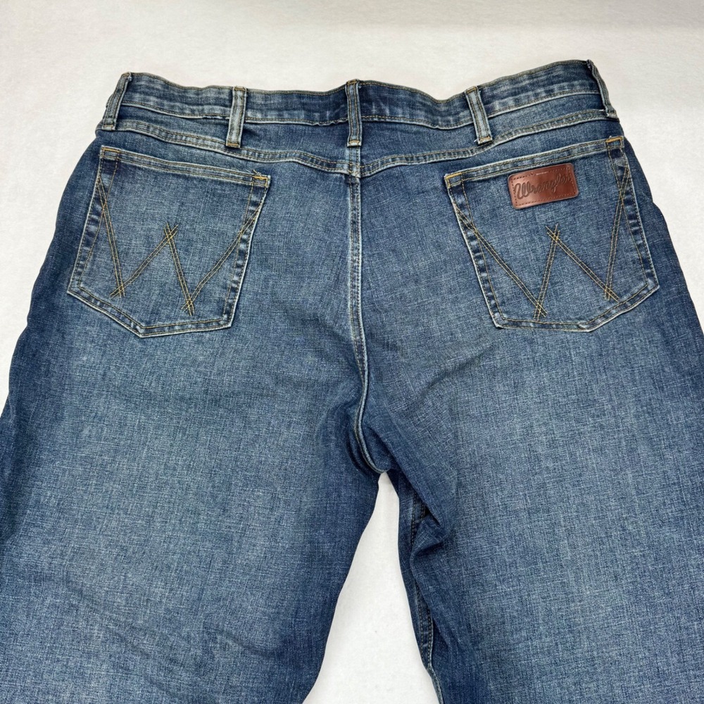 Wrangler 20X Competition Mens Straight Leg Medium Wash Blue Denim Jeans 38x34 - Picture 3 of 7